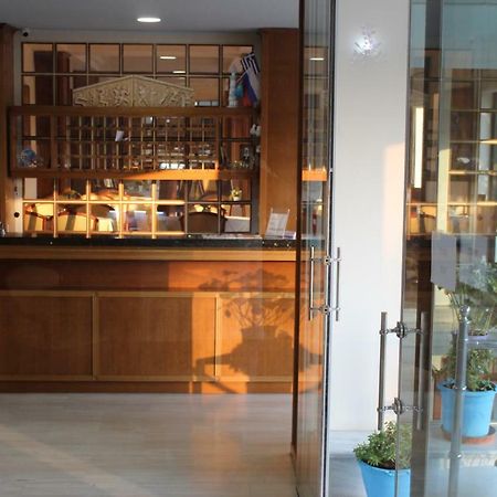 Hotel Marion Loutráki Extérieur photo