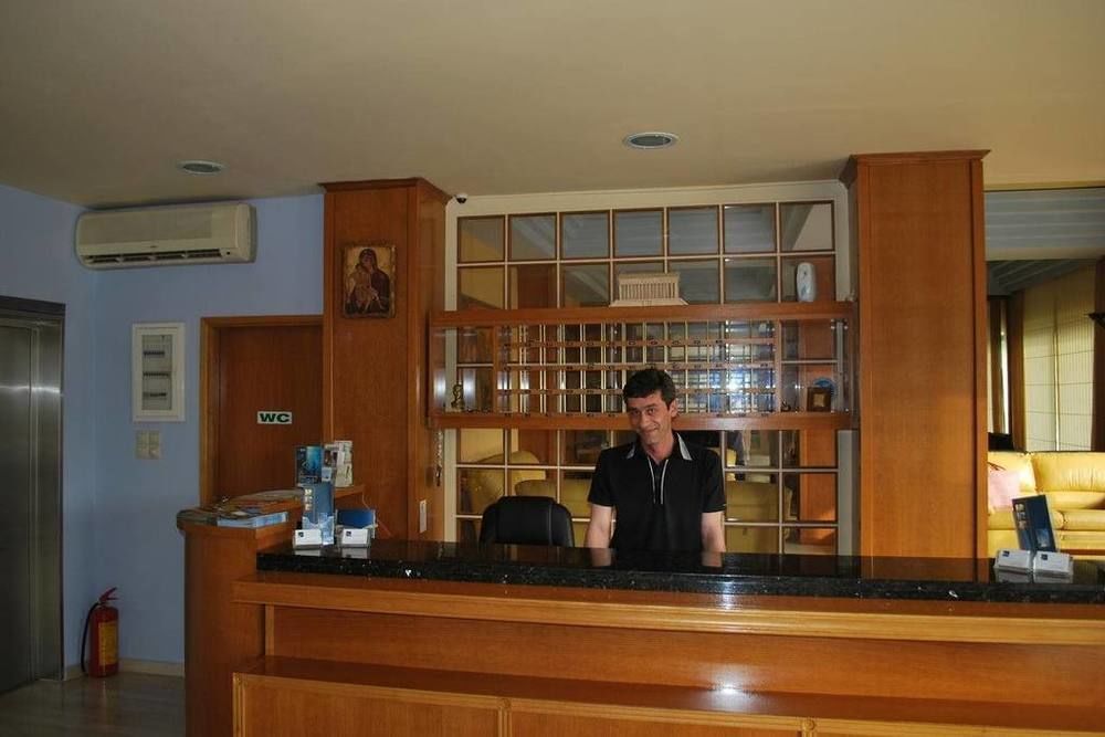 Hotel Marion Loutráki Extérieur photo